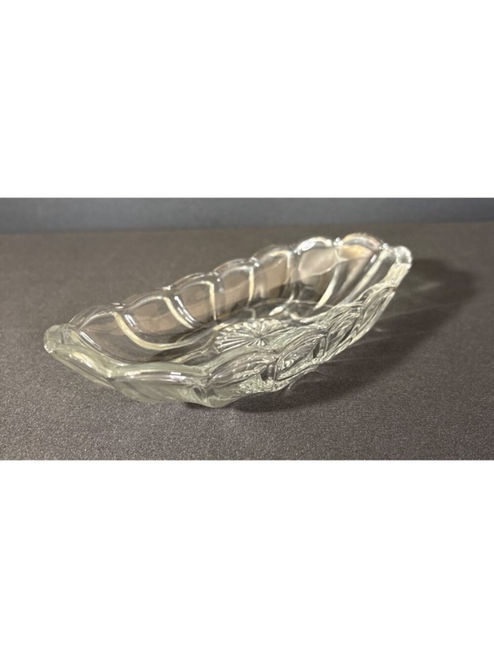 Anchor Hocking Vintage Butter Dish Banana Split Hot Dog Candy Boat Relish Dish - Picture 7 of 11